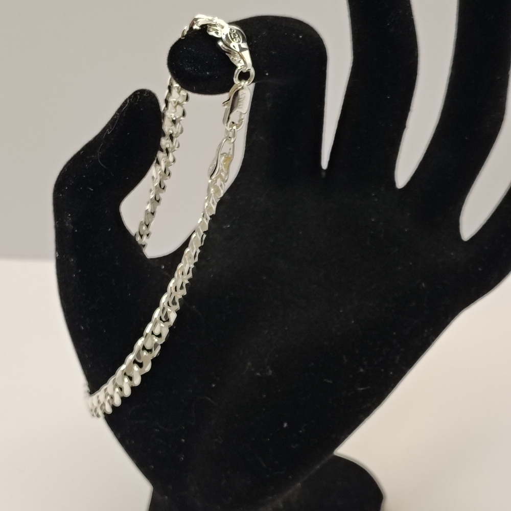 New 7.5  925  Italy Sterling Silver Figaro Chain Bracelet - Silver